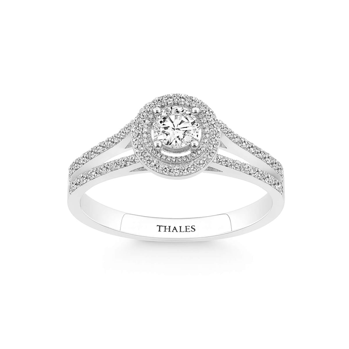 Çok Taşlı Pırlanta Yüzüklerin Avantajı Nedir?