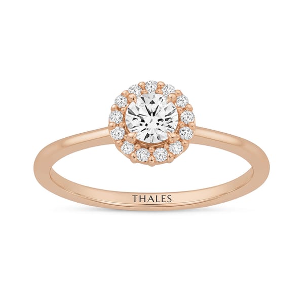 Vintage Tektaşlar Klasik Tektaşlara Göre Büyük Mü Görünür?